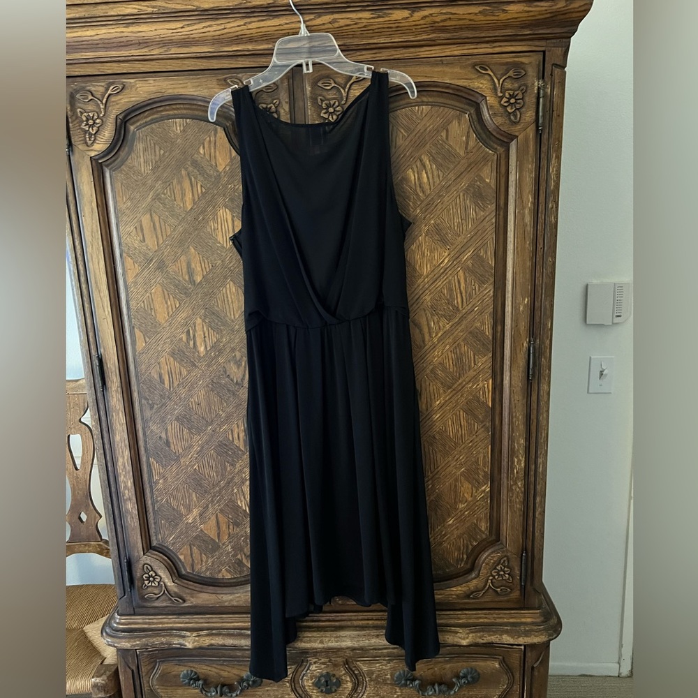Vince Camuto polyester black cocktail dress size 12